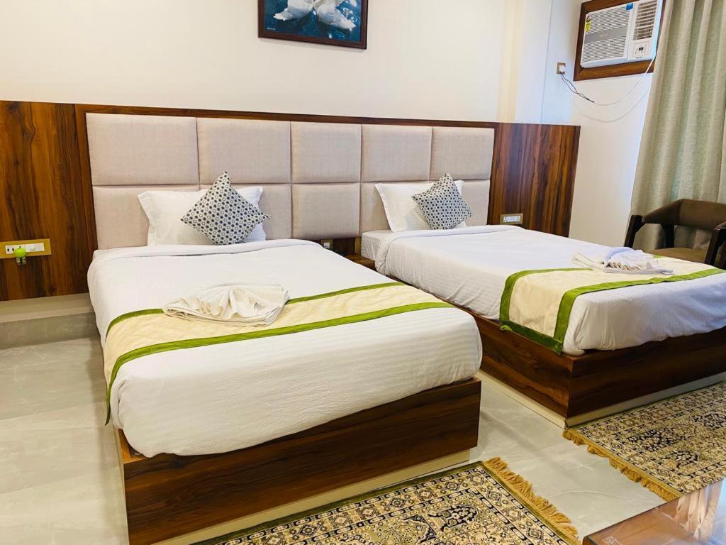 Hotel Maa Laxmi Palace デーオーガル エクステリア 写真
