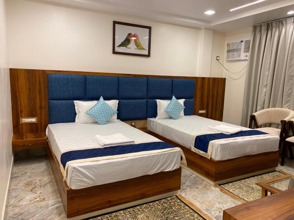 Hotel Maa Laxmi Palace デーオーガル エクステリア 写真